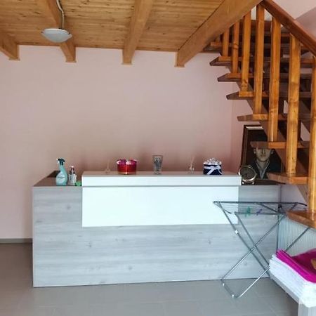 Pensiune Si Cazare La Mitza Giarmata Luaran gambar